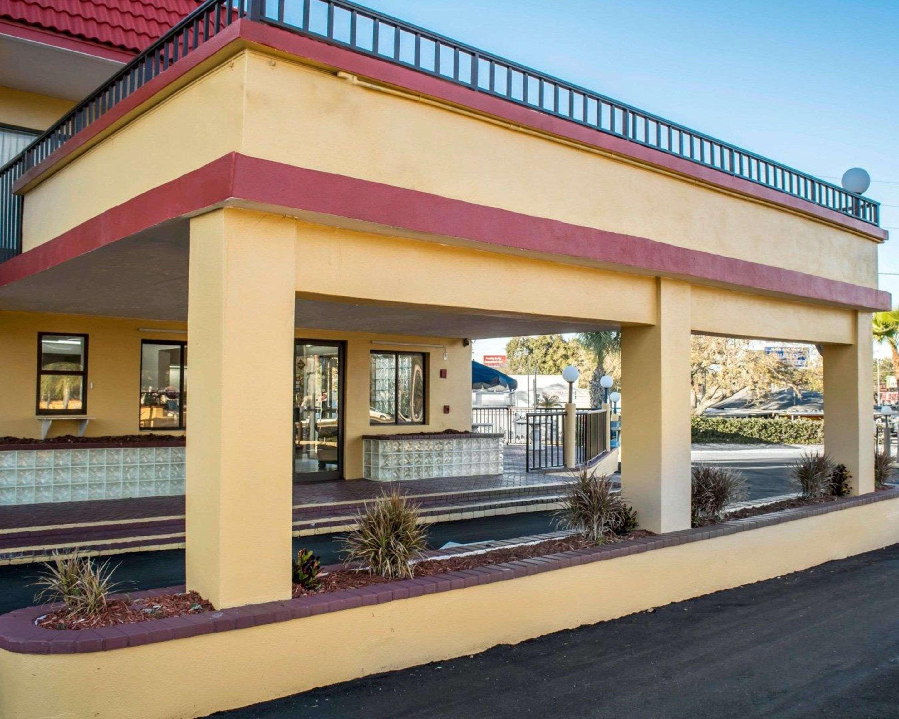 Rodeway Inn Clearwater-Dunedin Exterior foto
