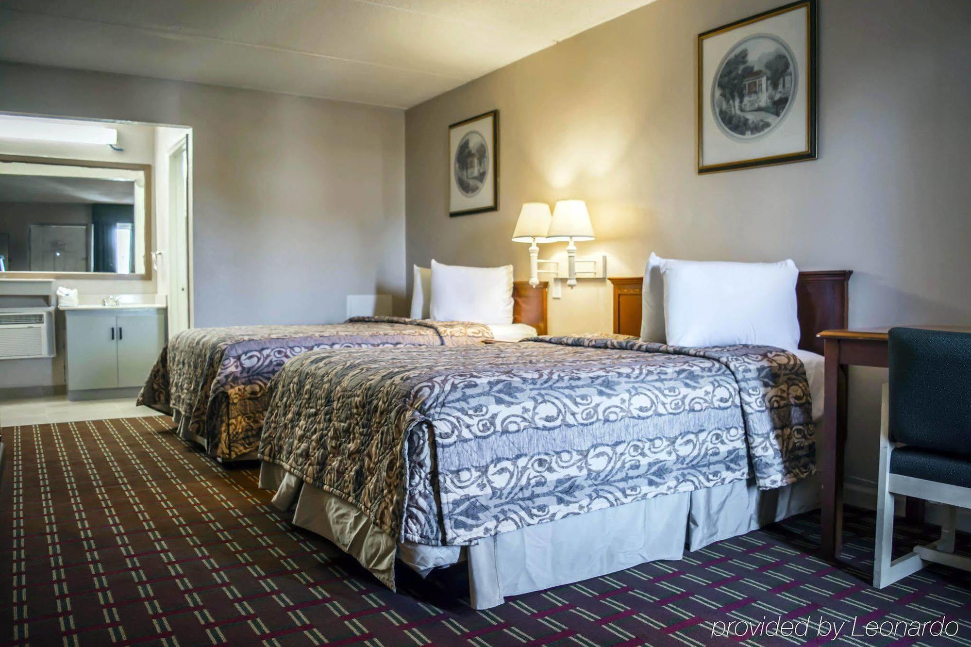 Rodeway Inn Clearwater-Dunedin Exterior foto