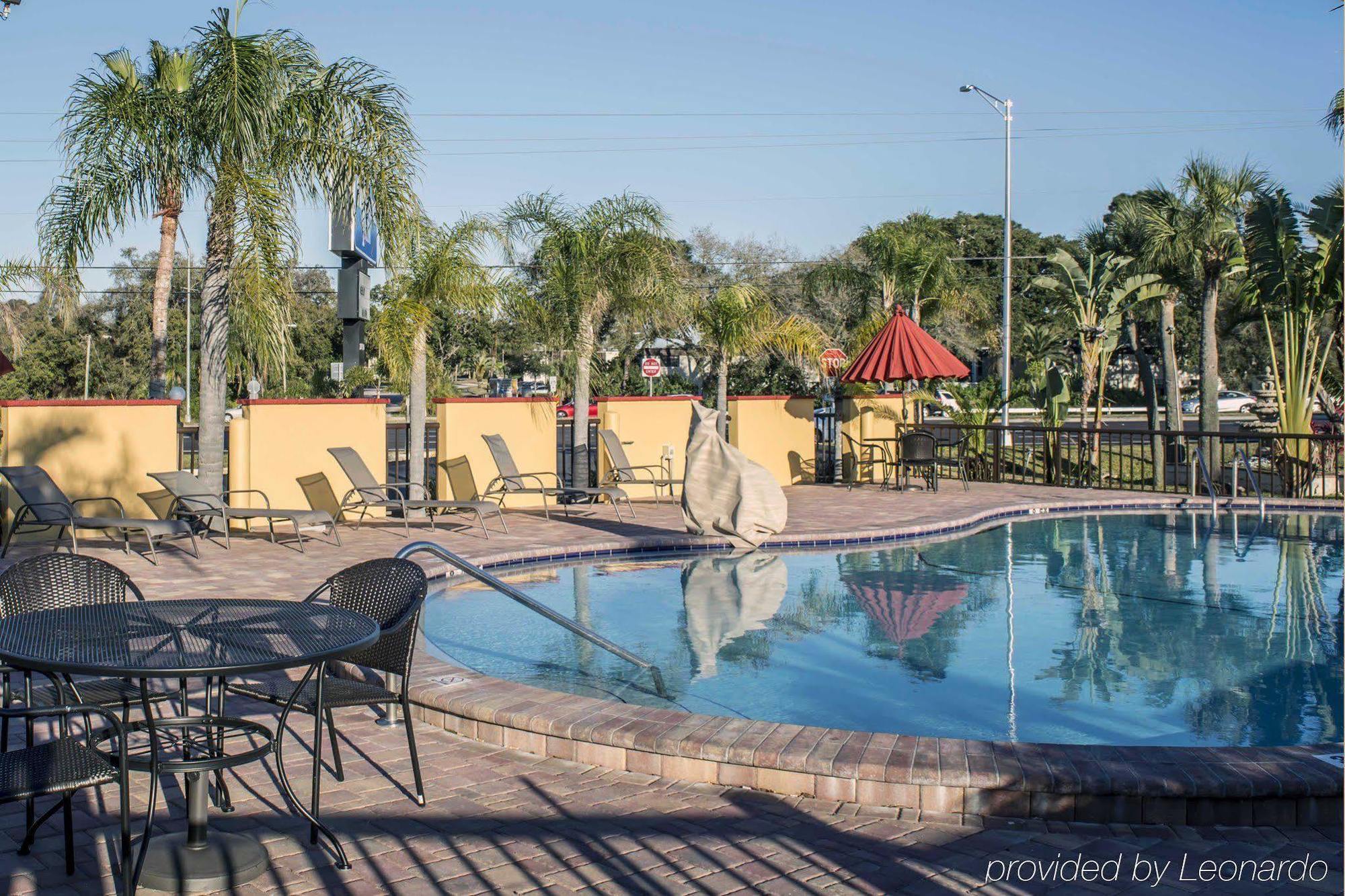 Rodeway Inn Clearwater-Dunedin Exterior foto